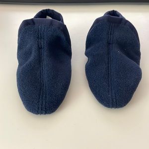 Patagonia Synchilla Booties 3-6 months